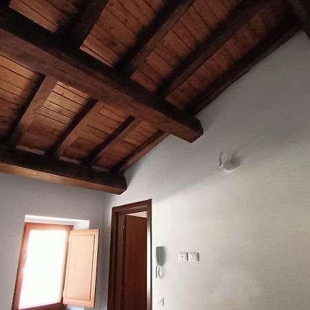 Casetta Tipica In Borgo, Indipendente, Ristrutturata LʼAquila Buitenkant foto